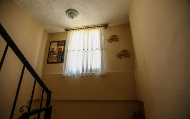 Kizkalesi Sari Konak Apart Otel