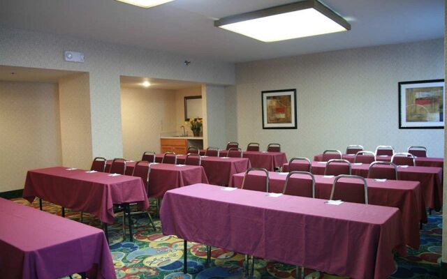 Hampton Inn Indianapolis-East