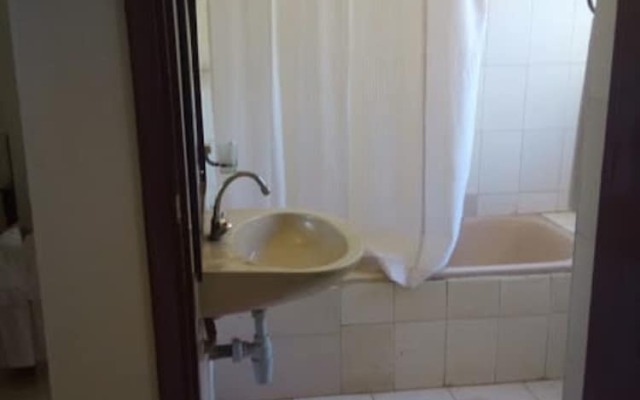 County Inn Hotel