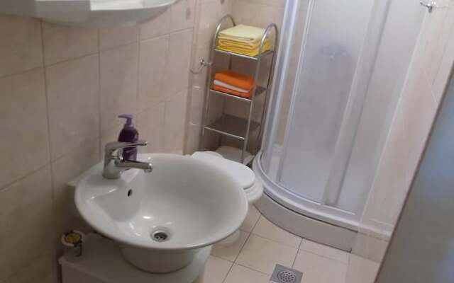 Apartments Mira