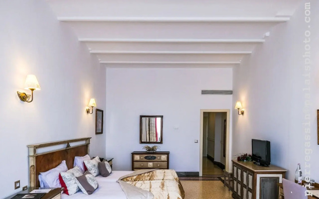 Majestic Hotel