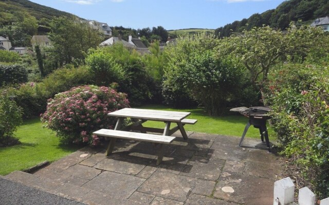 4 Coastguards Cottage