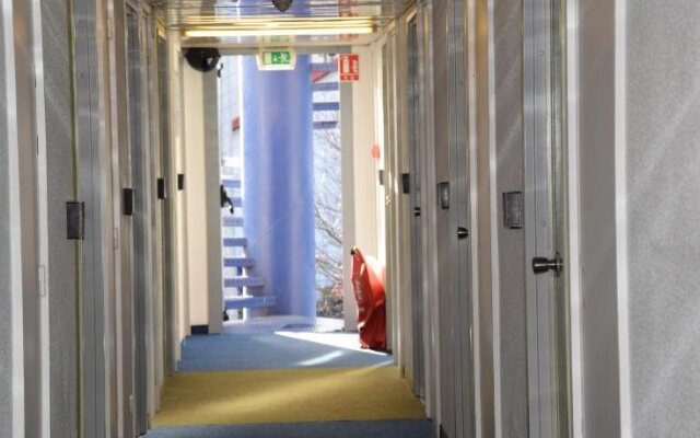 Hotel Design Booking