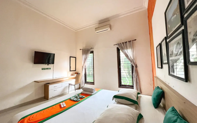 Homestay Jogja Sawitsari Dekat UGM by Simply Homy
