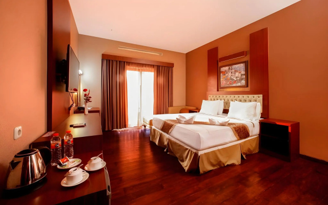 Spencer Green Hotel