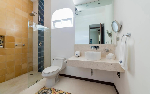 Delfina Boutique Hotel