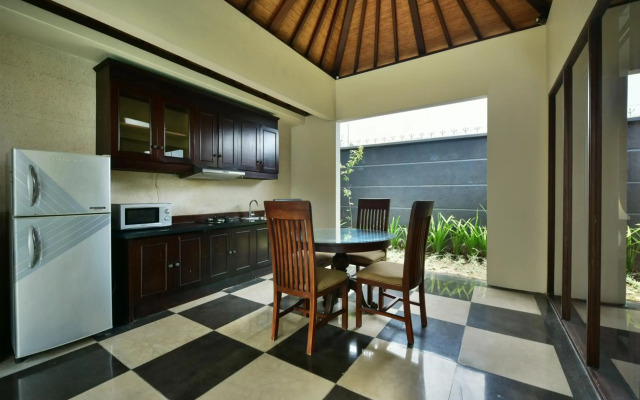 The Khayangan Dreams Villa, Seminyak