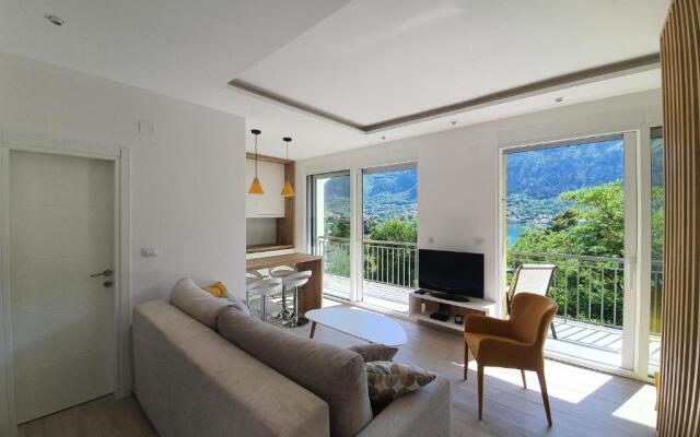 Viola lux apartments