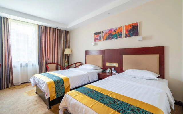 Lotus Hotel
