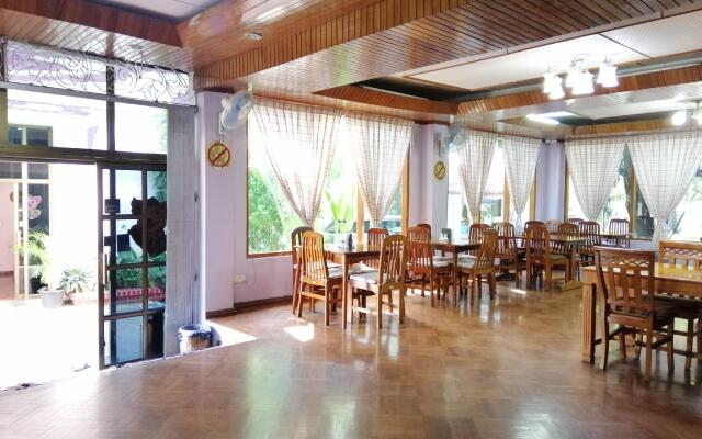 Queen Shin Saw Pu Hotel