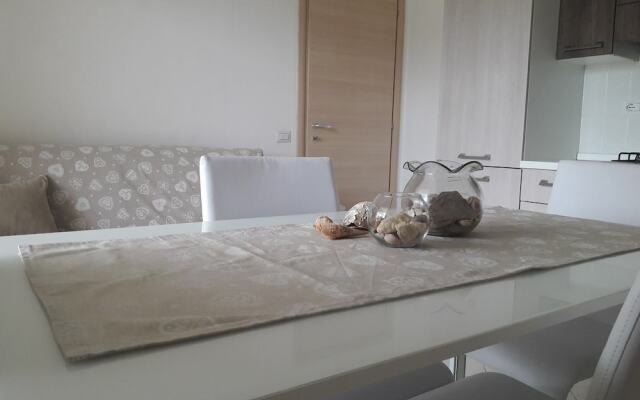 Poseidon Swim & Restaurant Aparthotel