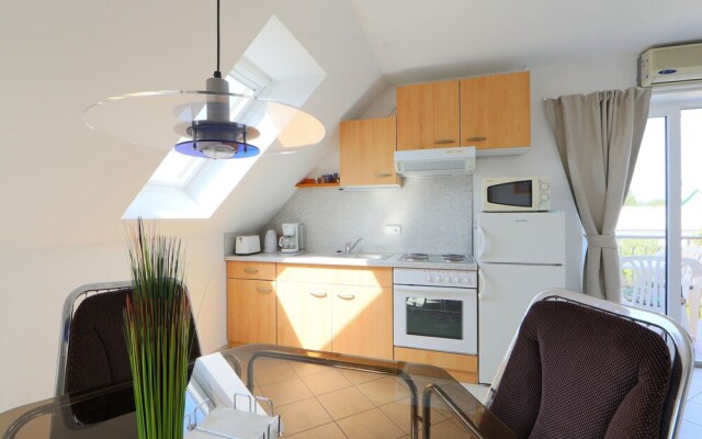 Amarillo 3 Balatonm Riaf rd