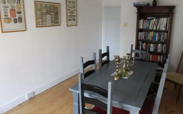 4bedhouse/leominster/hiking/castles/sleeps7/wifi