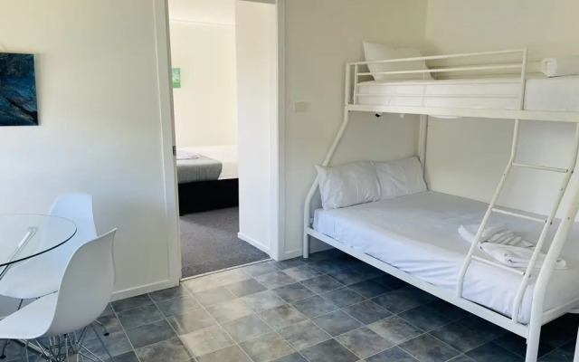 Junee Motor Inn