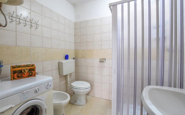 Awesome Apartment in Castel Volturno With Wifi and 2 Bedrooms