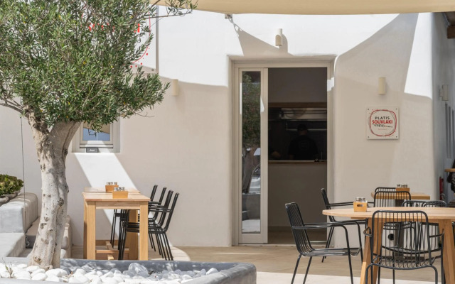 Argo Hotel