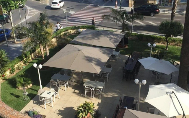 Hotel Planas