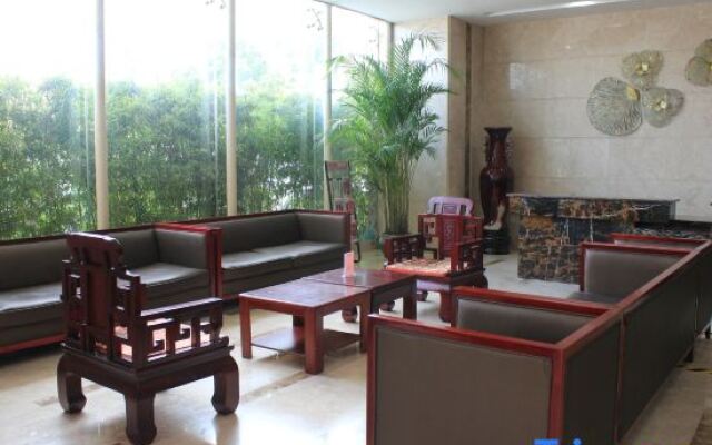 Qinqingshu Hotel