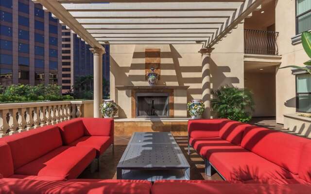 Downtown LA Artistic Apartments