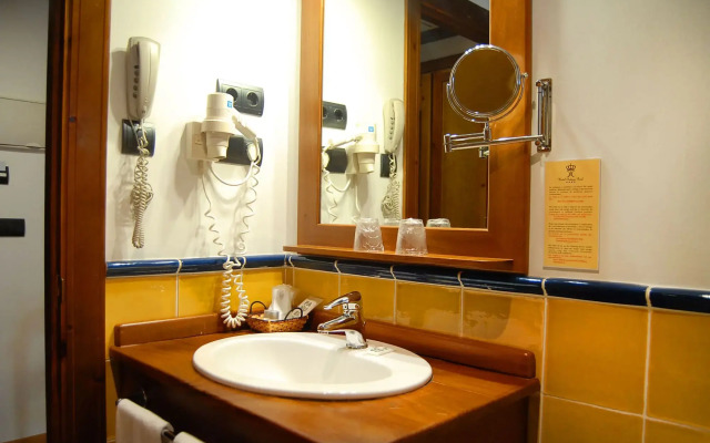 Hotel Alegria Bodega Real