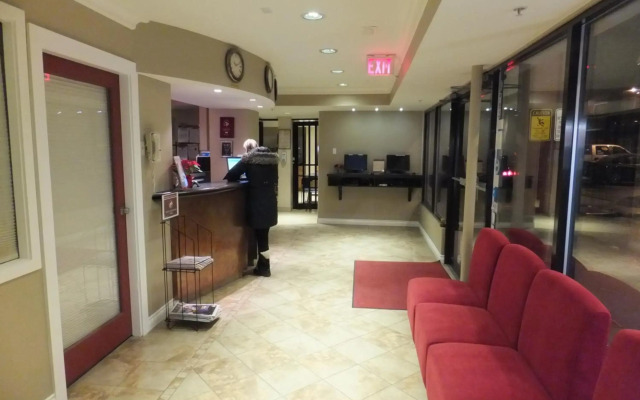 North Vancouver Hotel