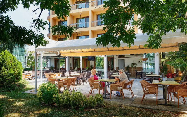 Paradise Hotel - Pomorie