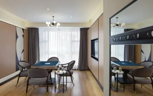 Huizhou China Resources Xiaodao Bay UK Seaview Design Apartment