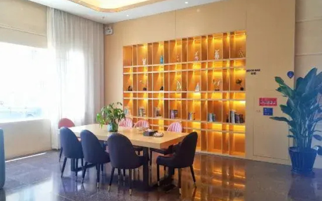 Kyriad Hotel (Dongguan Qiaotou Shangyuehui)