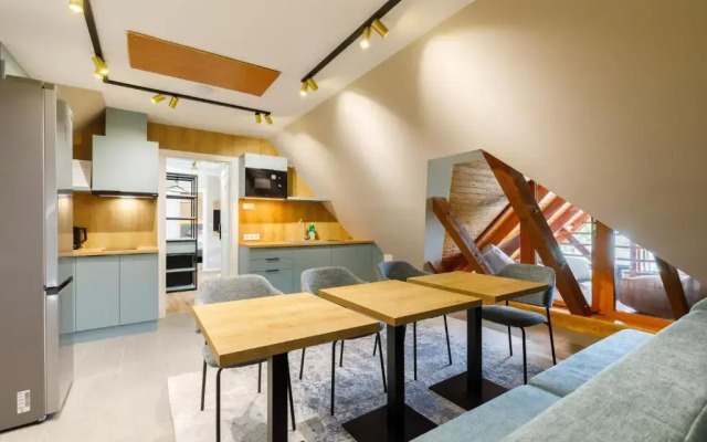 Lepke Apartmanház és Étterem
