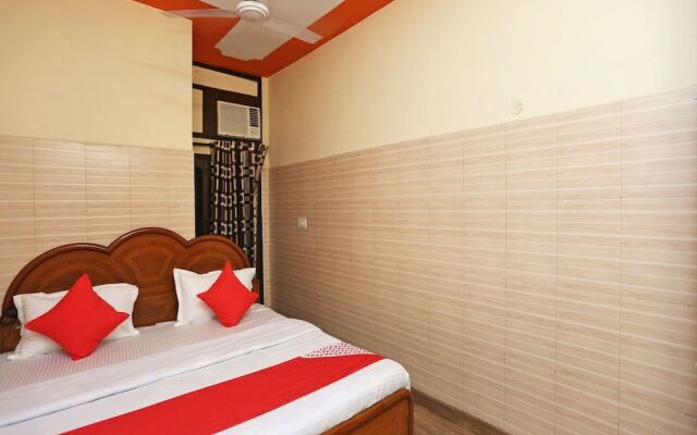 OYO 15993 Hotel Ashoka Guest House