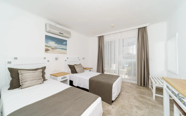 Costa Sariyaz Hotel