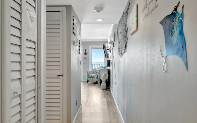 The Flamingo Balcony Waterview Heated Pool