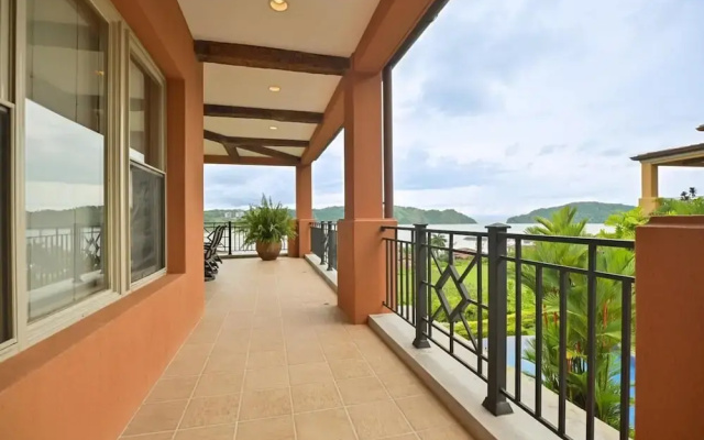 CR Luxury Terrazas 3A 3 Bdrm