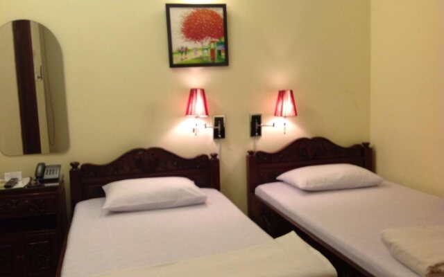 Phong Lan Hotel
