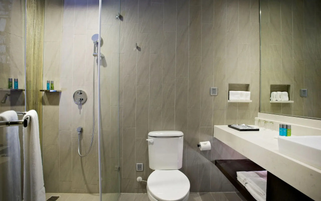 FX Hotel Tainan MinSheng Road Branch