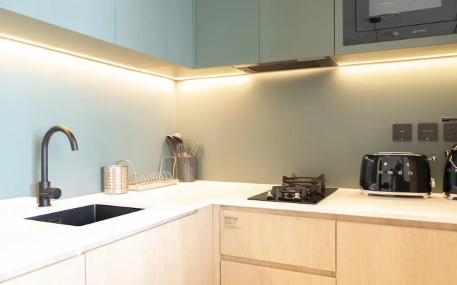 Snug Studio at Upside Living Business Travel Ready