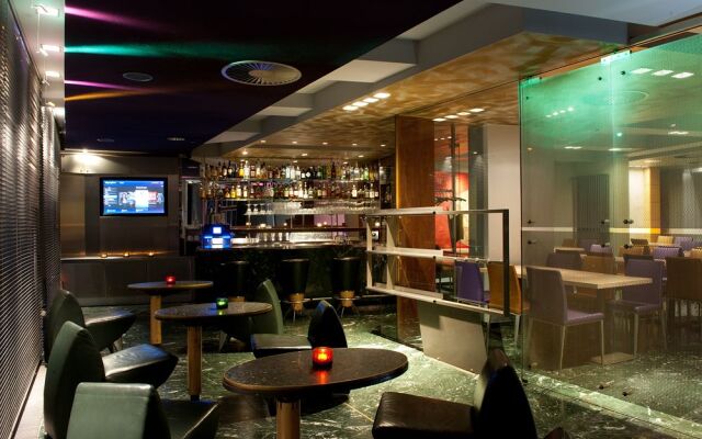 Premier Inn Koeln City Centre Hotel