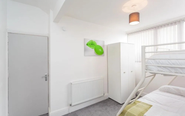 Cherry Property - Hornby Road