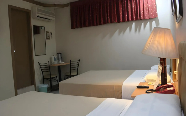 Elegant Circle Inn