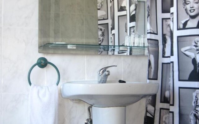 Hostal Casais