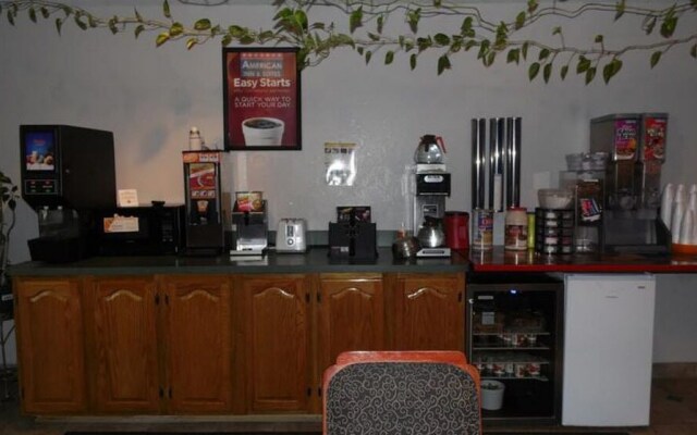 American Inn & Suites