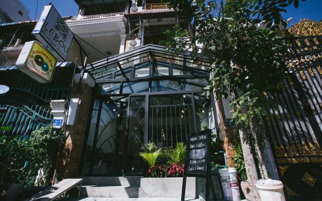 Lebou Boutique Hostel