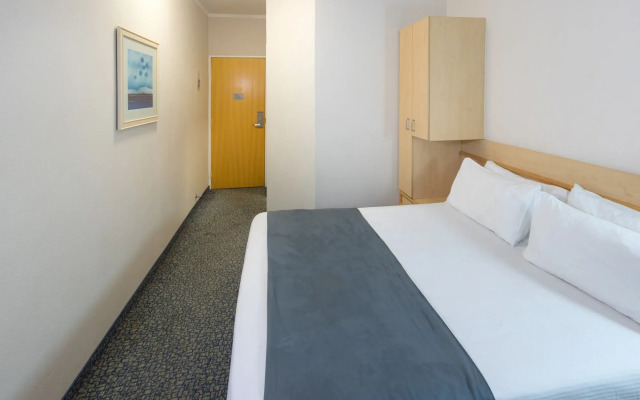 Road Lodge Centurion