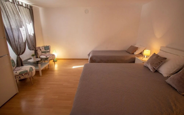 Zvone - Apartments With Terrace - A2