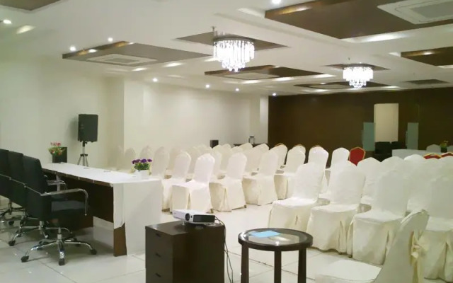 Vista Premier at Punchvati Cross Road