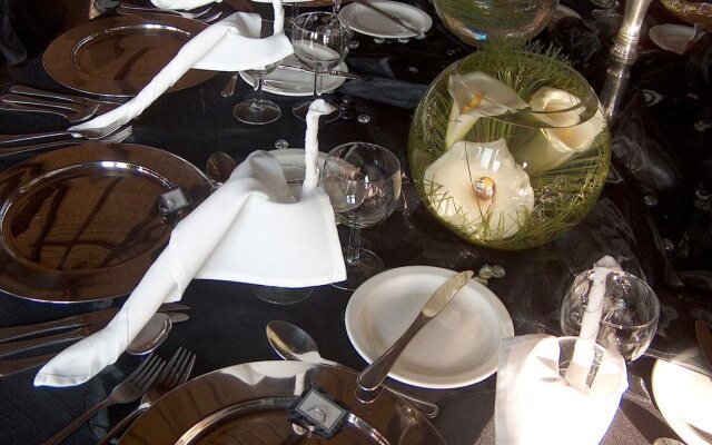 Zwahili Game Lodge & Spa