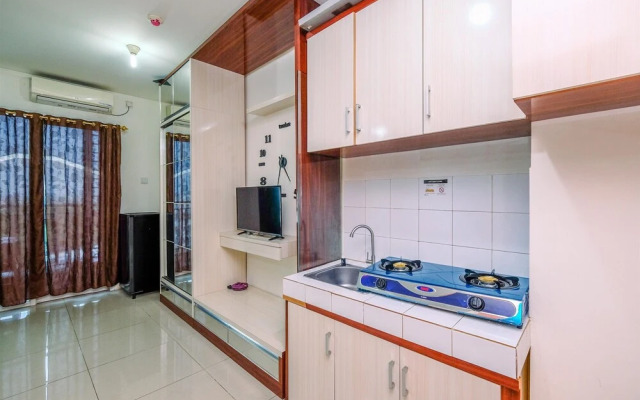 Fancy And Nice Studio Apartment At Woodland Park Residence