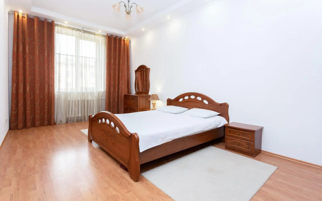 Апартаменты на Ленина 4