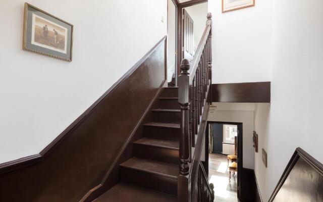 Courcy Road - 7 bedroom - sleeps up to 22