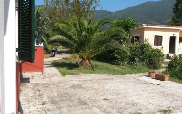 Sunny Dreams Apartments Ipsos
